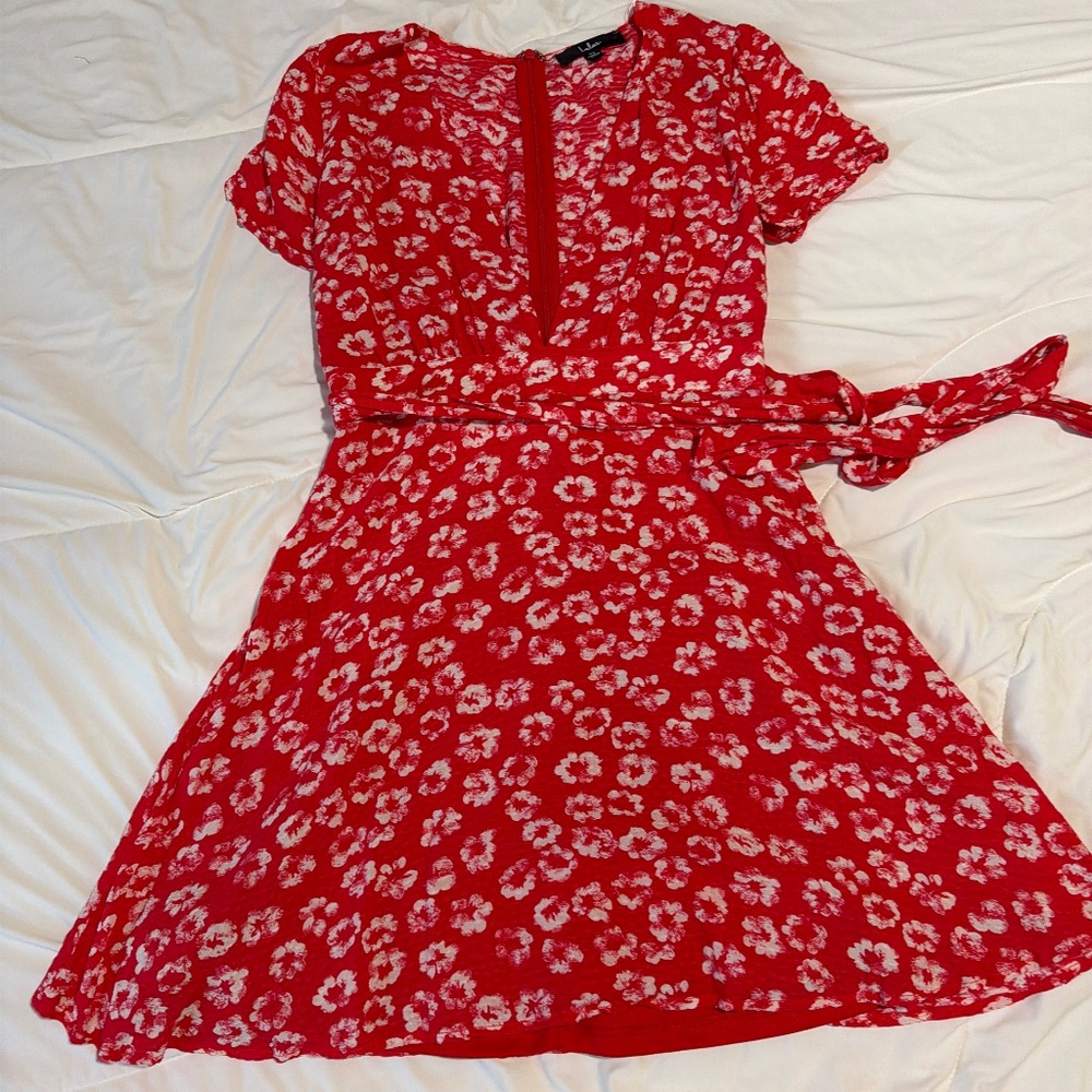 Lulu’s red floral mini dress
